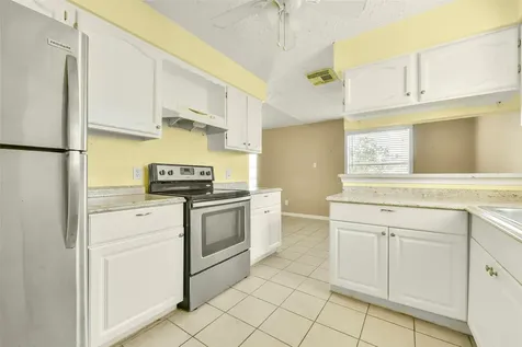 2929 Ocean Way League City TX 77573