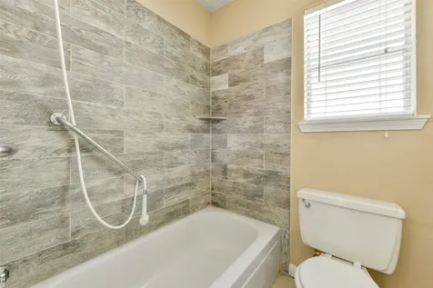 2929 Ocean Way League City TX 77573