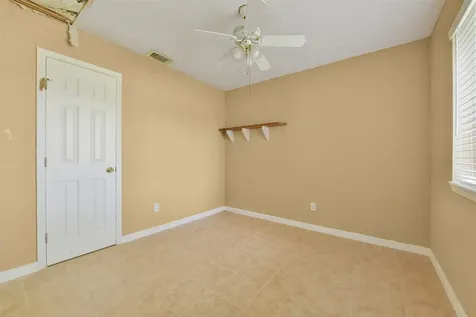 2929 Ocean Way League City TX 77573