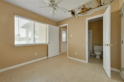2929 Ocean Way League City TX 77573