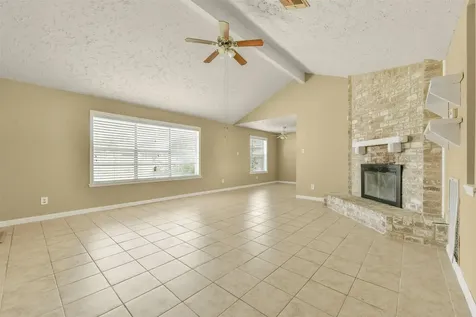 2929 Ocean Way League City TX 77573
