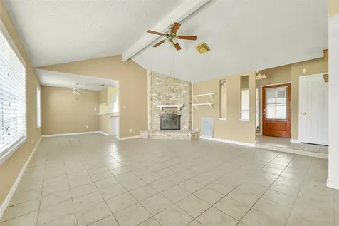 2929 Ocean Way League City TX 77573
