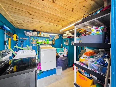 1049 N Sage Road Crystal Beach TX 77650