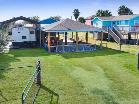 1049 N Sage Road Crystal Beach TX 77650