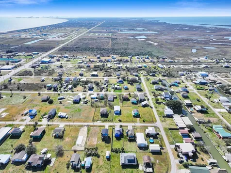 1049 N Sage Road Crystal Beach TX 77650