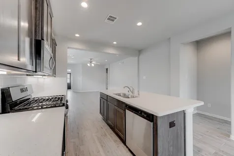 1229 Red Hills Drive Rosharon TX 77583