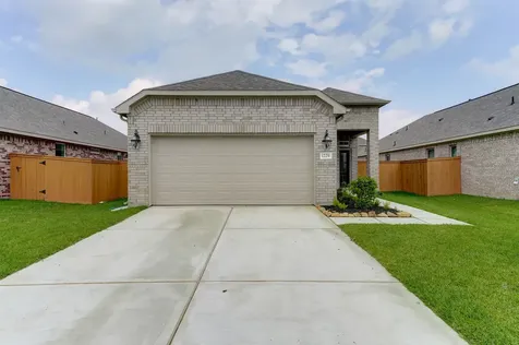 1229 Red Hills Drive Rosharon TX 77583