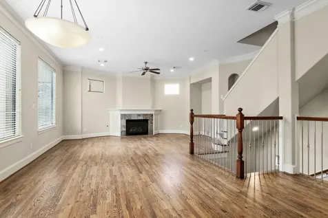 1211 Birdsall Street B Houston TX 77007