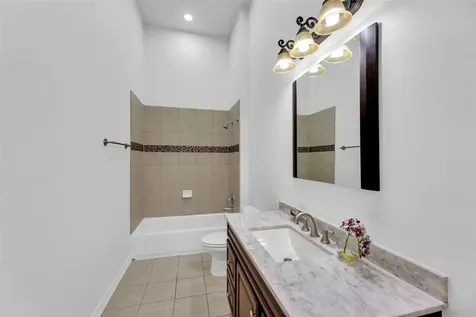 6014 Hamman Street Houston TX 77007
