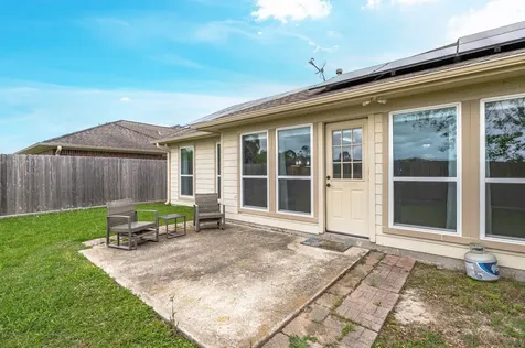 11719 Santa Fe Trail Santa Fe TX 77510