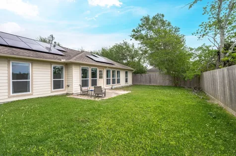 11719 Santa Fe Trail Santa Fe TX 77510