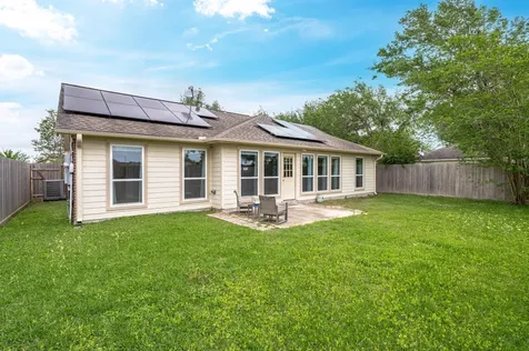 11719 Santa Fe Trail Santa Fe TX 77510