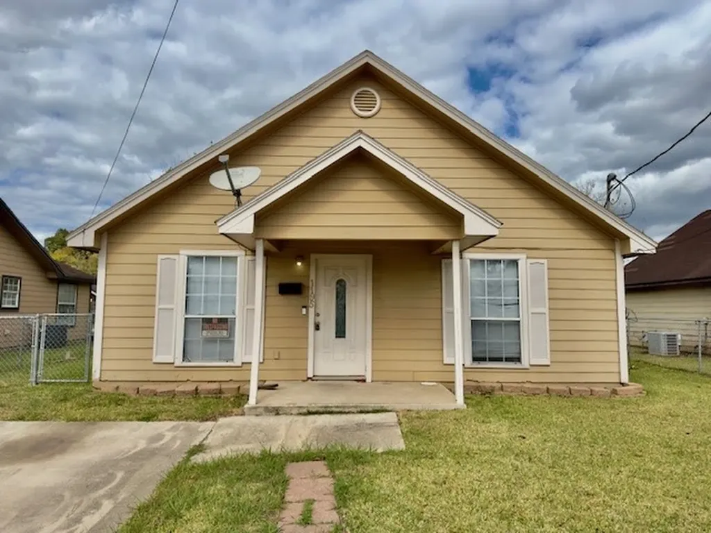 1195 Madison Avenue Beaumont TX 77701