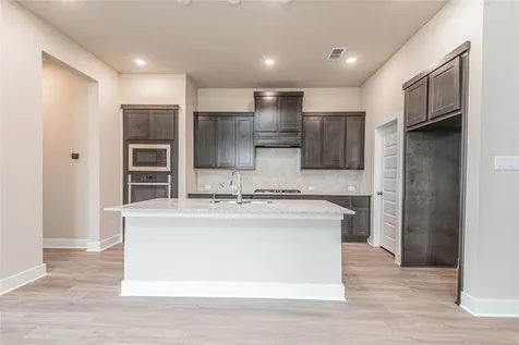 7335 Rolling Grove Lane Lane Fulshear TX 77441