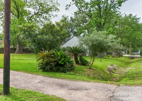 4136 Delhi Street Houston TX 77022
