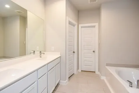 2222 Emerald Diamond Court Fresno TX 77545