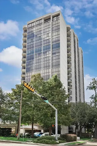 5001 Woodway Drive 1305 Houston TX 77056