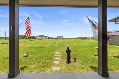 5213 County Road 127 Iola TX 77861