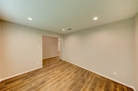 7732 Avenue I Houston TX 77012