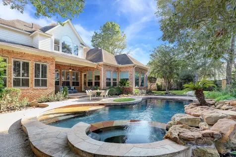 127 E Bracebridge Circle The Woodlands TX 77382