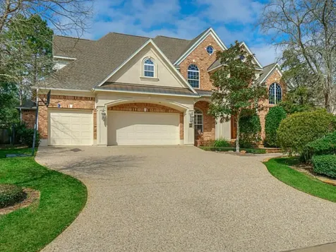 127 E Bracebridge Circle The Woodlands TX 77382
