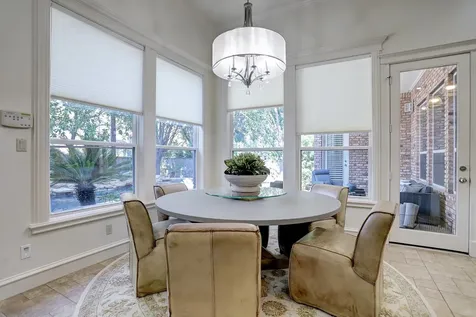 127 E Bracebridge Circle The Woodlands TX 77382