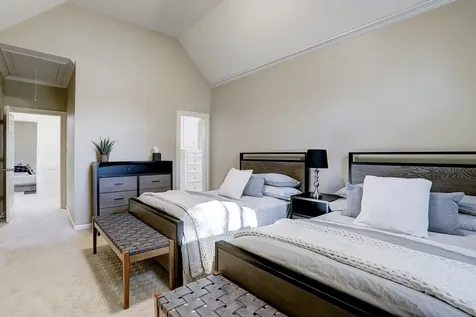 127 E Bracebridge Circle The Woodlands TX 77382