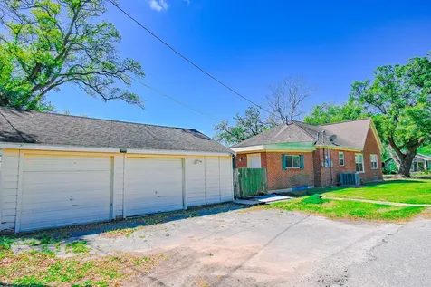 2801 Avenue I Bay City TX 77414