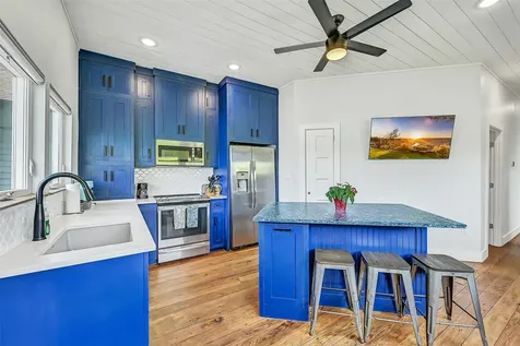 2909 Avenue R Galveston TX 77550