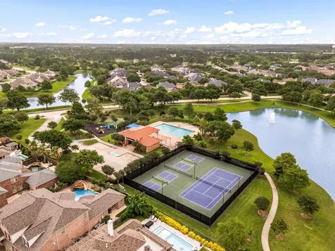 1307 Bowen Drive League City TX 77573