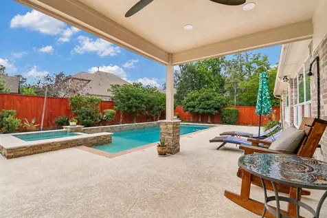 15 Verdin Place The Woodlands TX 77389