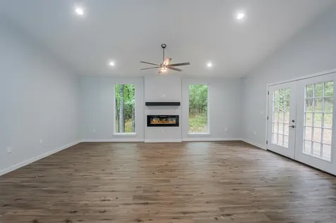 24411 Oakland Hills Drive Huntsville TX 77320
