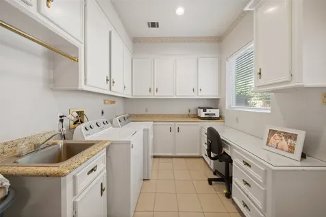 17403 Cedar Placid Lane Houston TX 77068