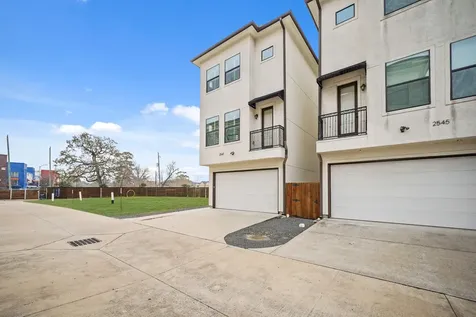 2547 Calumet Street Houston TX 77004