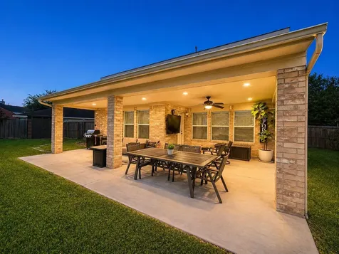3706 Norwood Glen Lane Friendswood TX 77546