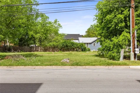 945 East 51st Street Austin TX 78751