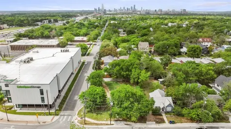 945 East 51st Street Austin TX 78751