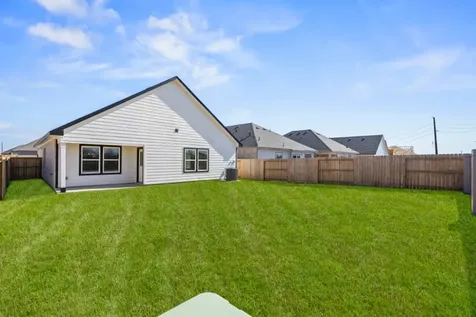3134 Emerald Hills Drive Angleton TX 77515