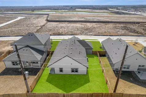 3134 Emerald Hills Drive Angleton TX 77515