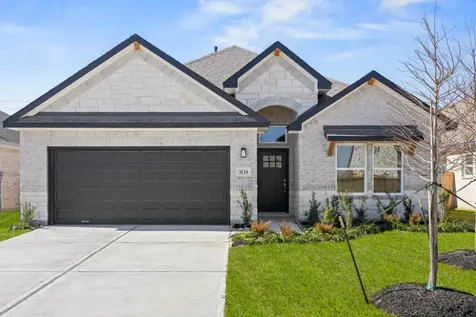 3134 Emerald Hills Drive Angleton TX 77515