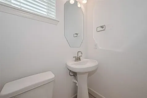 8929 Grovner Place Houston TX 77055