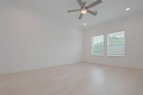 8929 Grovner Place Houston TX 77055