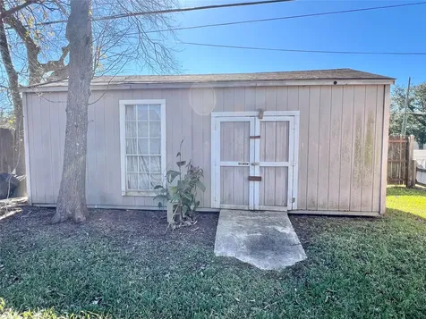 6321 Tacquard Drive Hitchcock TX 77563