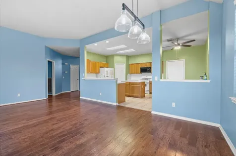 4805 Chrissie Drive Pearland TX 77584