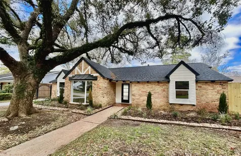 2511 Briarpark Drive Houston TX 77042