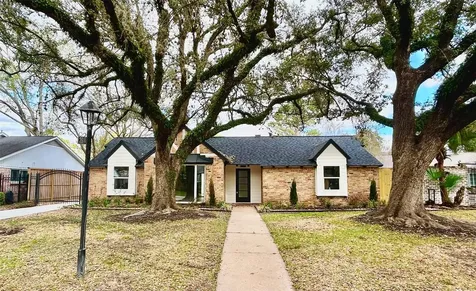 2511 Briarpark Drive Houston TX 77042