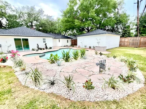 2511 Briarpark Drive Houston TX 77042