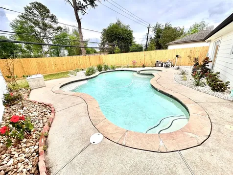 2511 Briarpark Drive Houston TX 77042