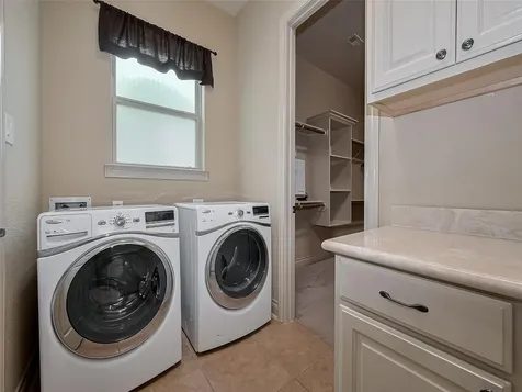 2711 King Point View Lane Spring TX 77388