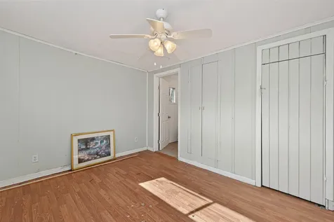 200 County Road 2859 Cleveland TX 77327
